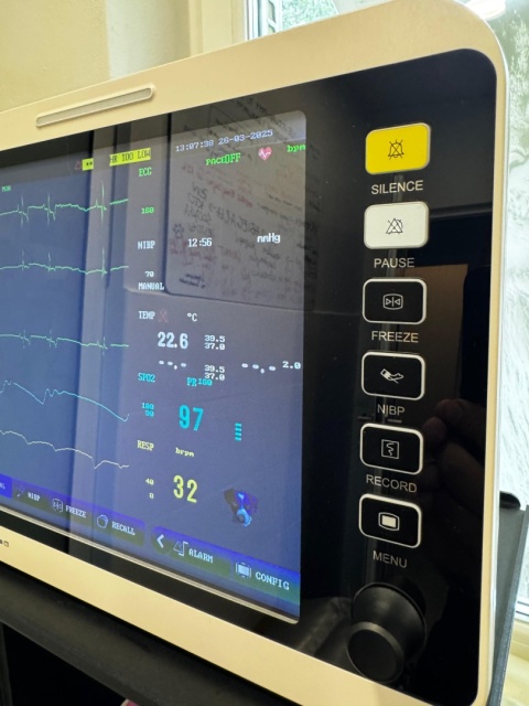 Kardiomonitor dla zwierząt Vet-VM12